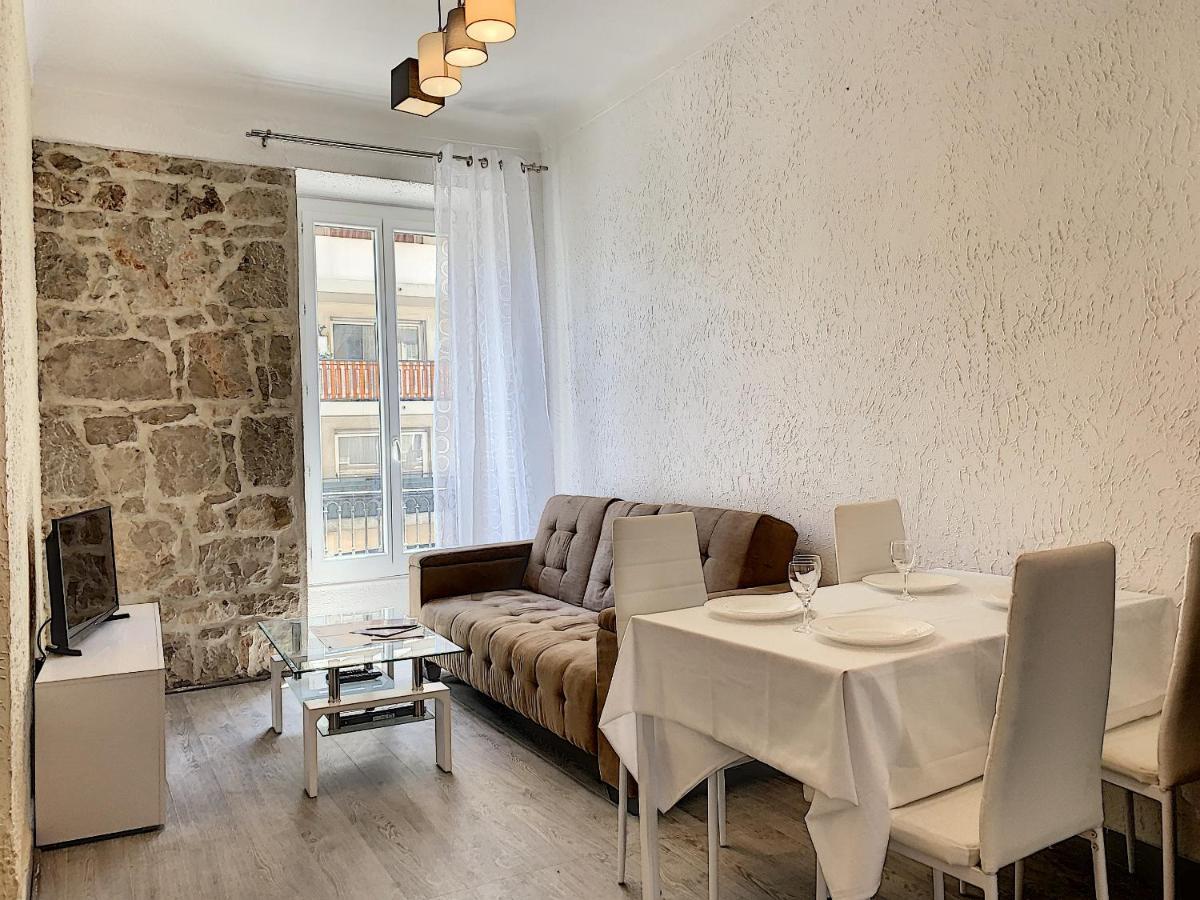 Leilighet 2-bedrooms аpartment Port With Parking Nice